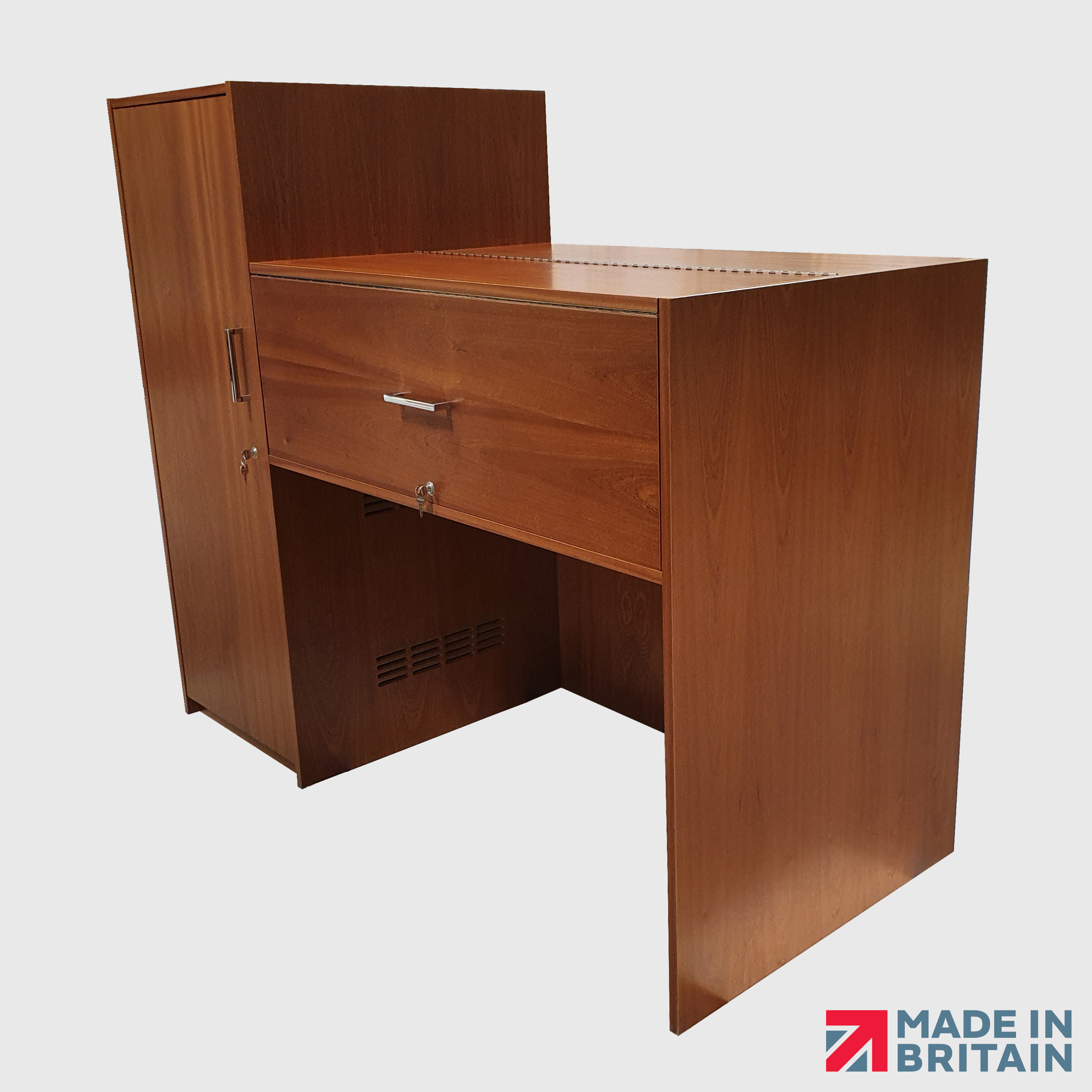 Mixing Desk 09 Turning Leaf